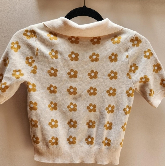 Daisy cropped knit polo - Picture 2 of 3